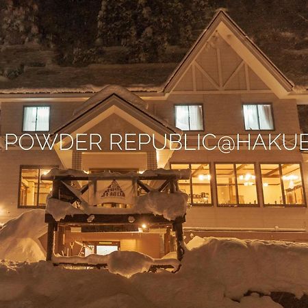 Bed and Breakfast Hakuba Powder Republic Экстерьер фото