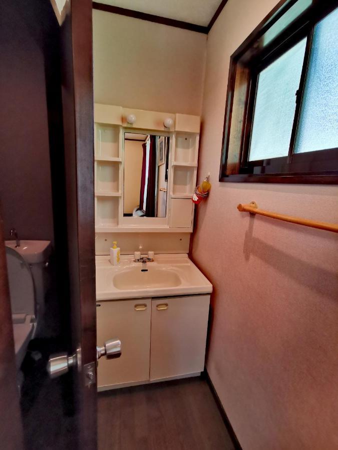 Bed and Breakfast Hakuba Powder Republic Экстерьер фото